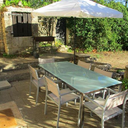 Le Mas Des Lilas Uzès Екстериор снимка