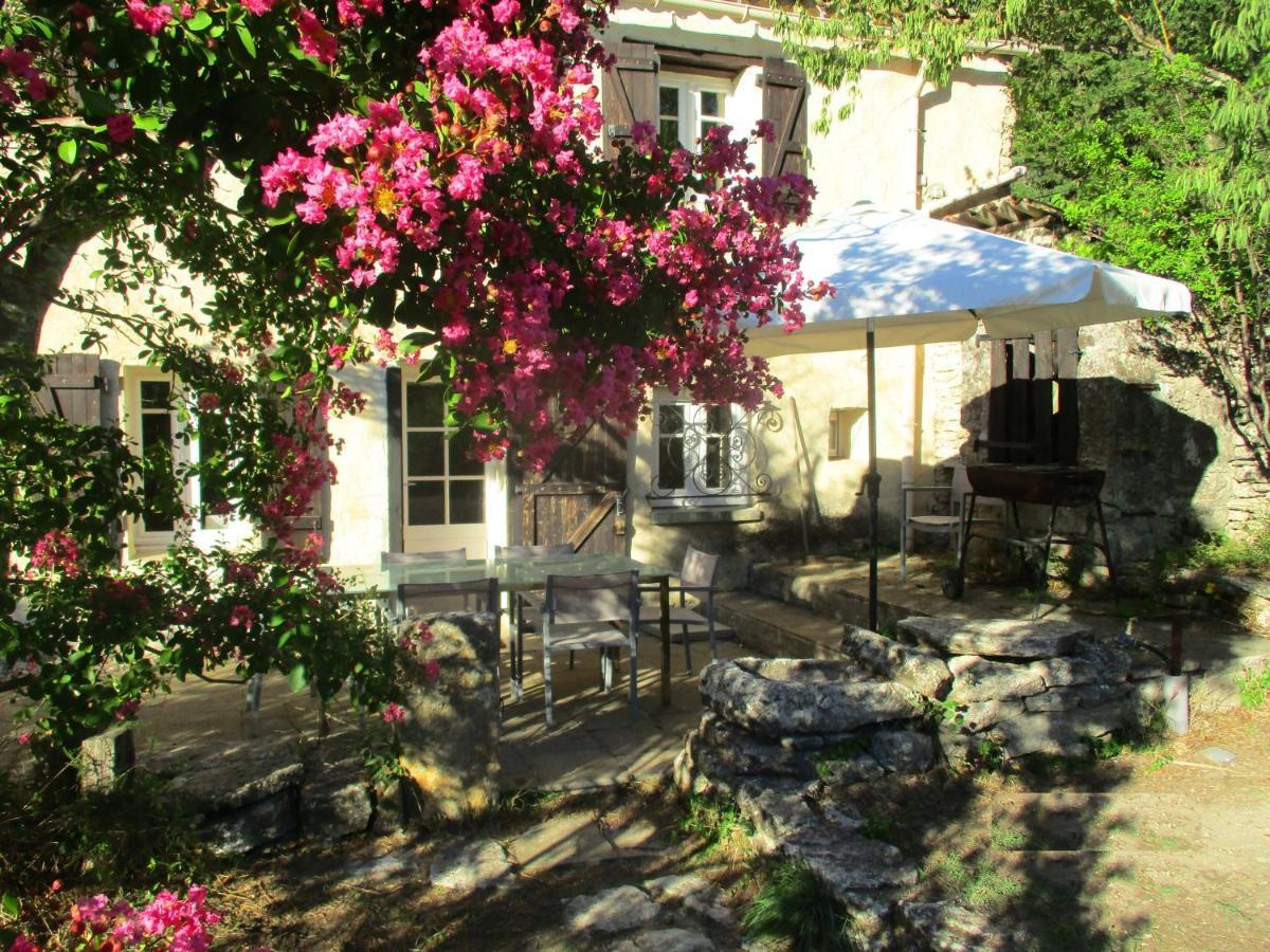 Le Mas Des Lilas Uzès Екстериор снимка